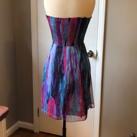 Colorful strapless cocktail dress - Picture 3 of 5